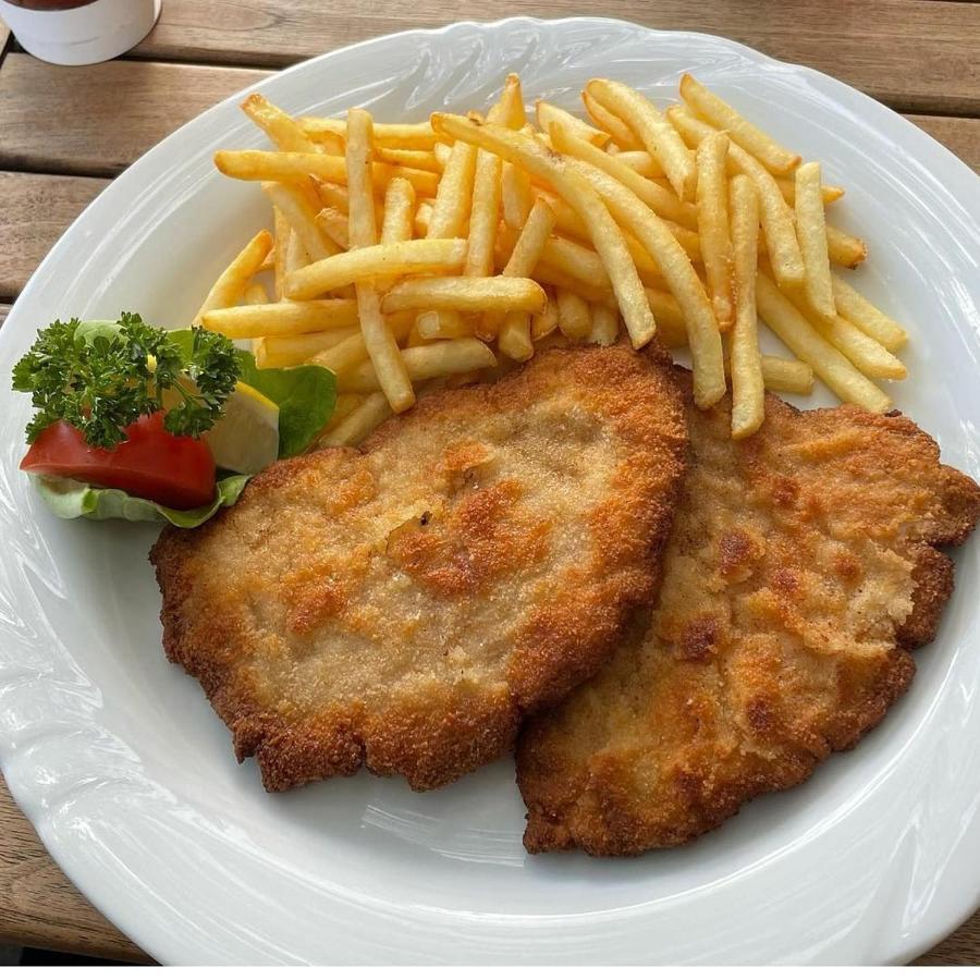 Hotel Gasthof Zum Schwan Steinsfeld ภายนอก รูปภาพ