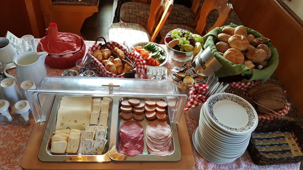 Hotel Gasthof Zum Schwan Steinsfeld ภายนอก รูปภาพ