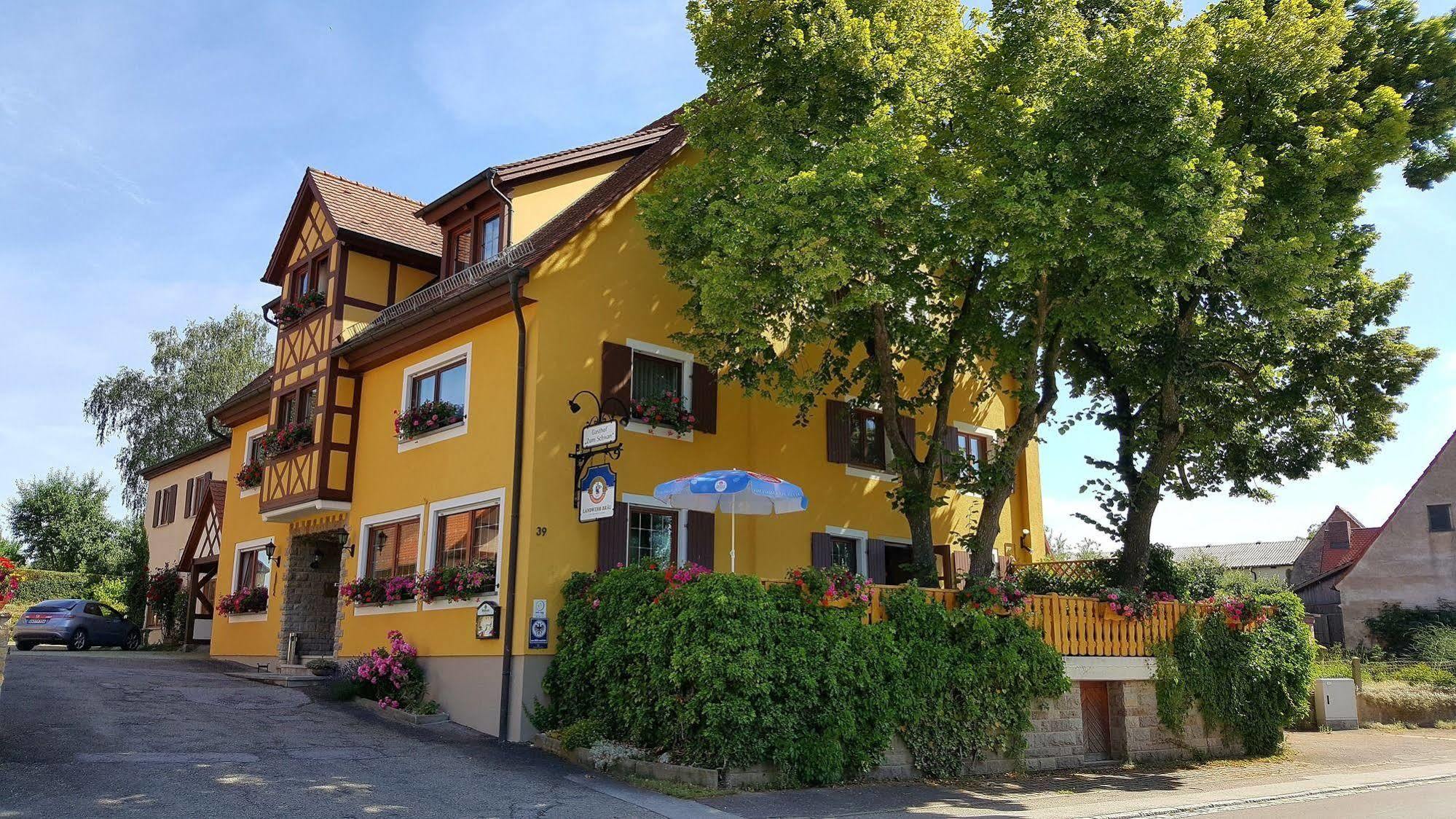 Hotel Gasthof Zum Schwan Steinsfeld ภายนอก รูปภาพ