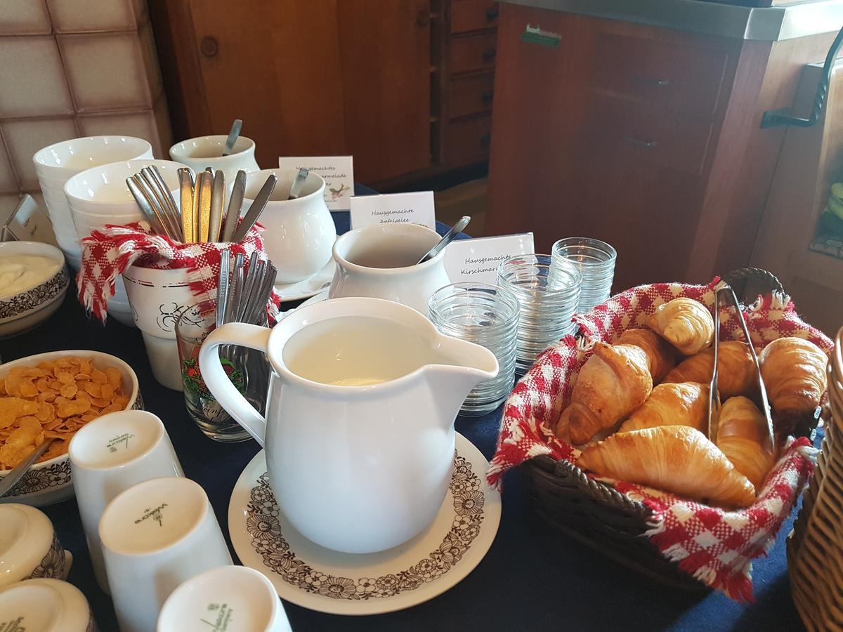 Hotel Gasthof Zum Schwan Steinsfeld ภายนอก รูปภาพ
